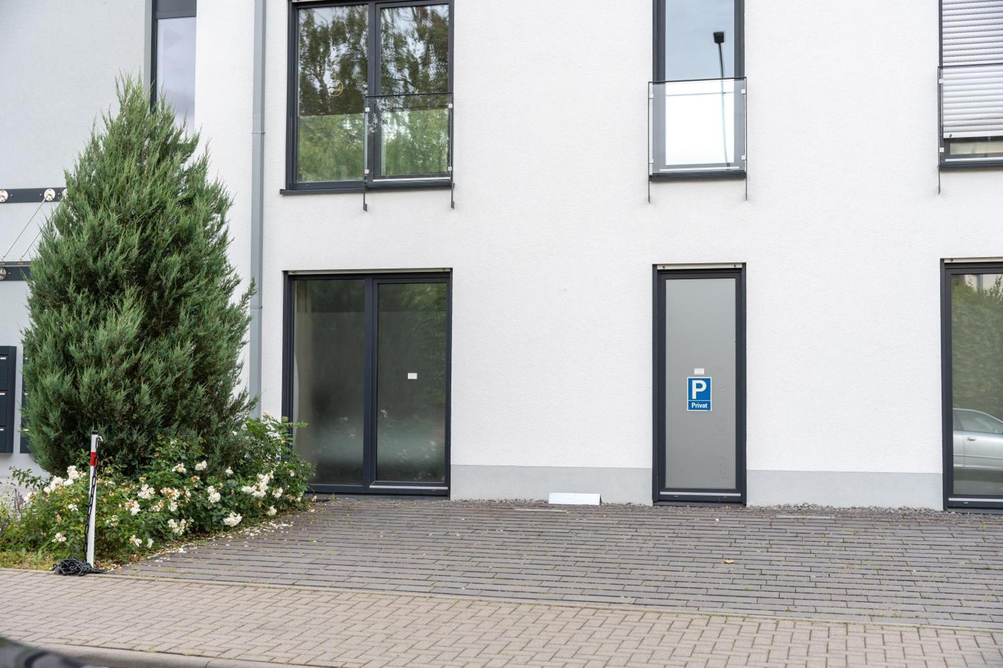 Ferienwohnung Zentral - Fuer 6 - 2X Frei Parken - Terrasse Gießen Exterior foto